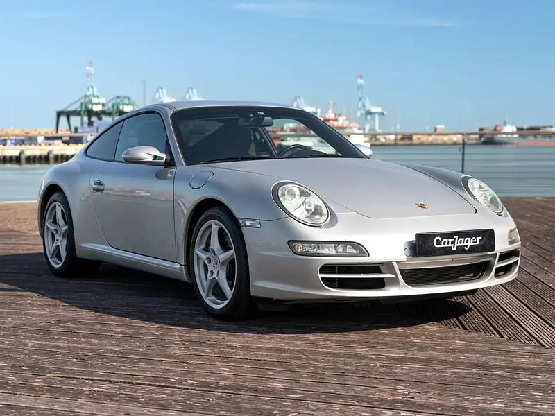 Argent Utilisé 2005 Porsche 911 Carrera Coupé | 44 900 € - Image 1/4
