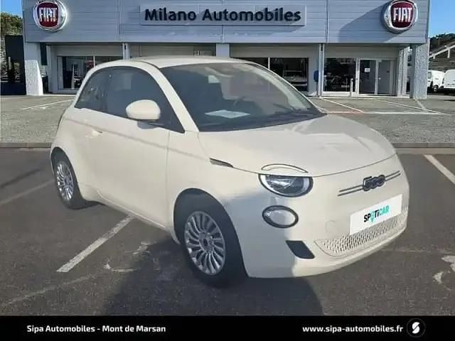 Occasion Fiat 500e Action 69 kW (95 ch) 2023 Bossanova white Citadine