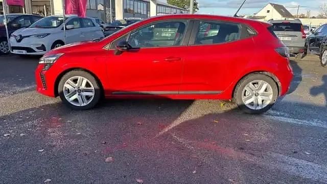Occasion Renault Clio V 2025 Rouge flamme Berline