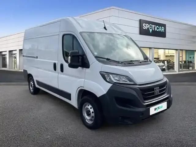 Occasion Fiat Ducato Connect 140 ch (102 kW) 2024 Blanc icy Van