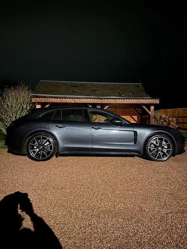 Occasion 2019 Porsche Panamera 4 Sport Turismo Berline | 61 000 € - Image 1/4