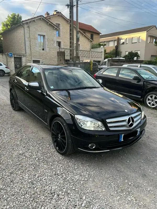 Utilisé 2008 Mercedes C350 Elegance Berline | 15 800 € - Image 1/4