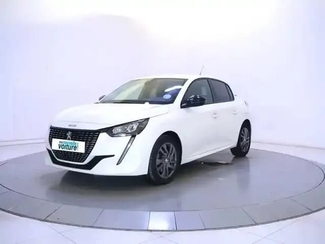 Blanc Utilisé 2022 Peugeot 208 Style Citadine | 11 990 € (Bon prix) - Image 1/4