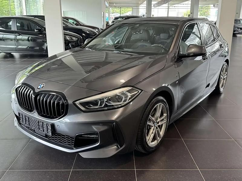 Noir Utilisé 2021 BMW 116 M Sport Citadine | 22 950 € (Prix juste) - Image 1/4