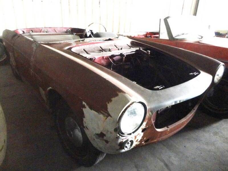 Rouge Utilisé 1960 Fiat 1500S S Cabriolet | 14 500 € - Image 1/4