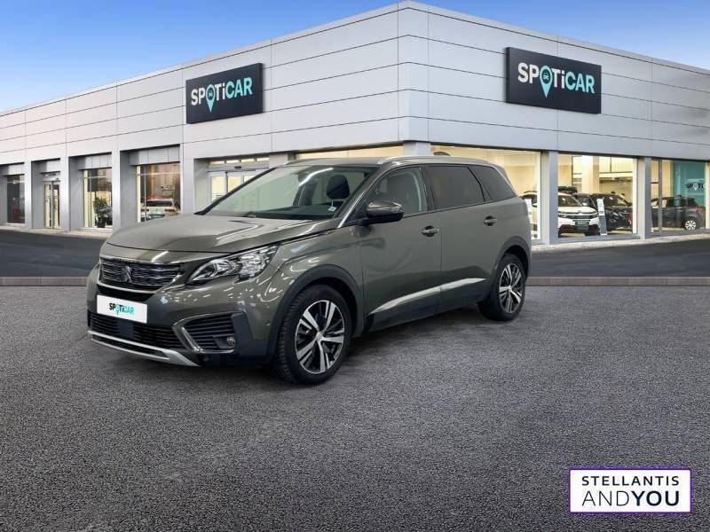 Gris Utilisé 2018 Peugeot 5008 Allure Monospace | 16 990 € (Prix assez cher) - Image 1/3