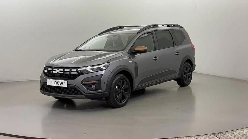 Gris Utilisé 2025 Dacia Jogger Extreme Monospace | 26 790 € (Prix juste) - Image 1/4