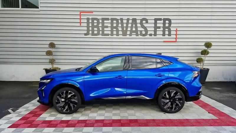 Bleu Occasion 2024 Renault Rafale Esprit Alpine SUV | 39 990 € (Prix juste) - Image 1/4