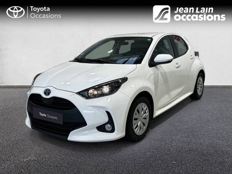 Utilisé 2023 Toyota Yaris Hybrid Citadine | 19 890 € (Prix juste) - Image 1/4