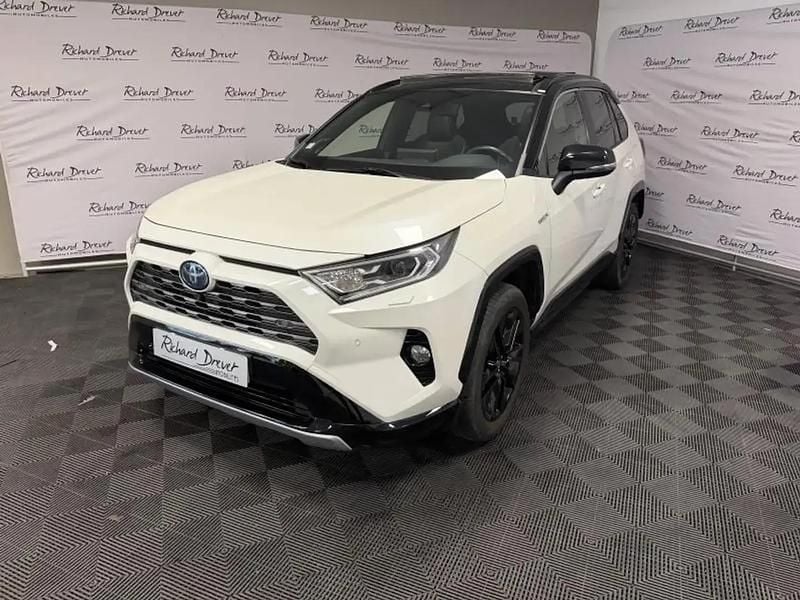 Blanc Occasion 2021 Toyota RAV4 SUV | 31 990 € (Super prix) - Image 1/4