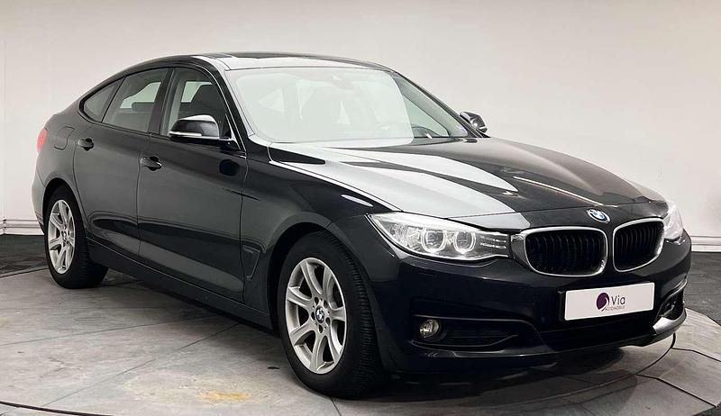 Occasion BMW 318 Executive 143 ch (105 kW) 2013 Noir Berline