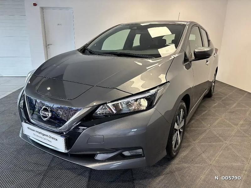 Gris Utilisé 2022 Nissan Leaf Acenta Citadine | 16 900 € (Prix assez cher) - Image 1/4