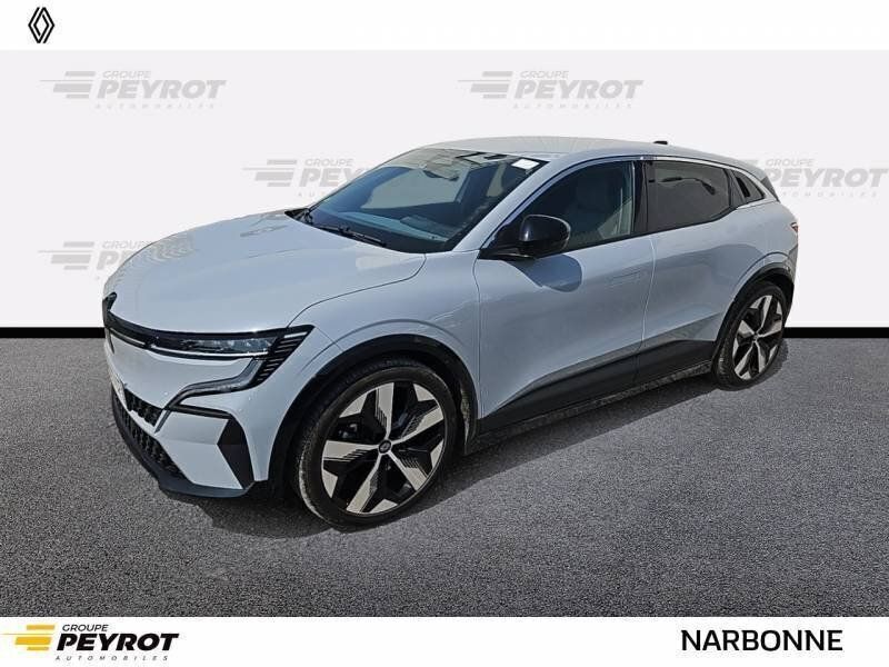 Gris Utilisé 2024 Renault Mégane Techno Berline | 28 990 € (Prix juste) - Image 1/4