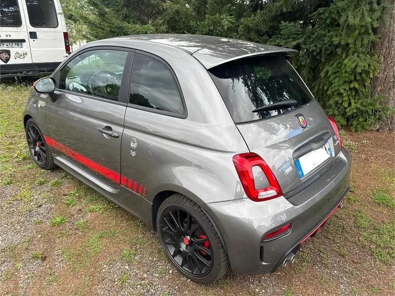 Utilisé 2020 Abarth 595C Competizione Cabriolet | 21 000 € (Prix juste) - Image 1/4