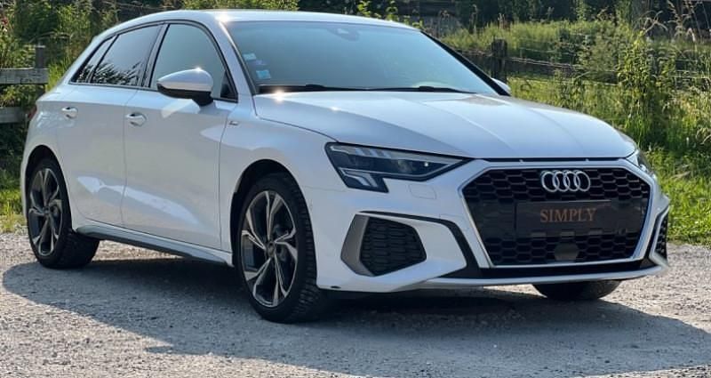Utilisé 2020 Audi A3 Sportback e-tron S-Line Citadine | 24 490 € (Prix juste) - Image 1/4
