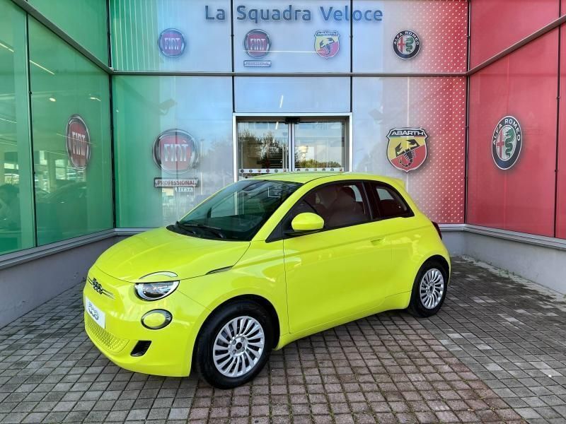 Jaune Utilisé 2025 Fiat 500e Berline | 22 990 € (Prix juste) - Image 1/4