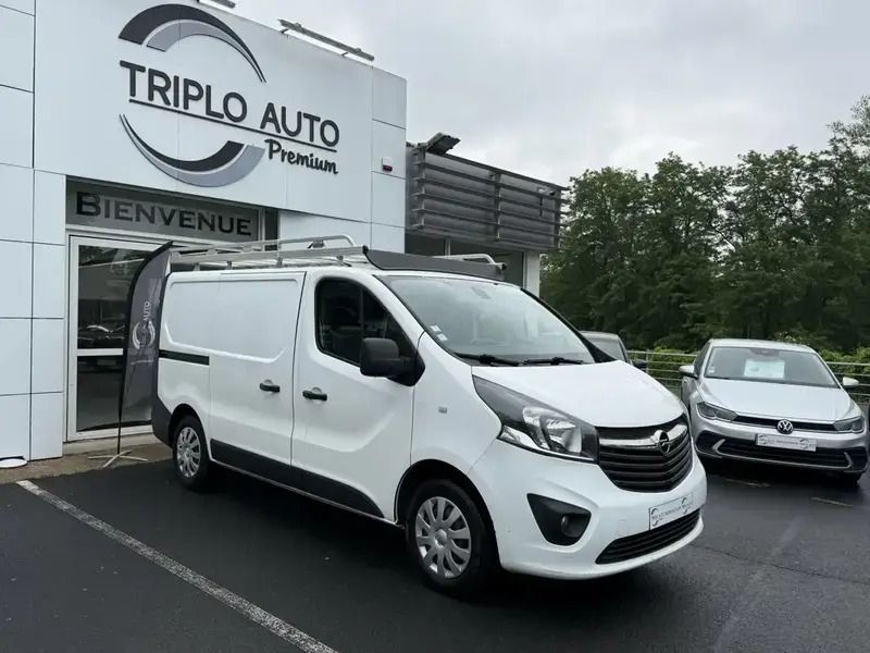 Blanc Utilisé 2014 Opel Vivaro Van | 14 990 € - Image 1/4