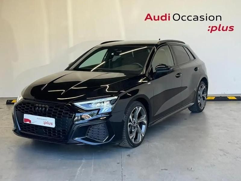 Noir Utilisé 2022 Audi A3 S-Line Berline | 30 990 € (Prix juste) - Image 1/4