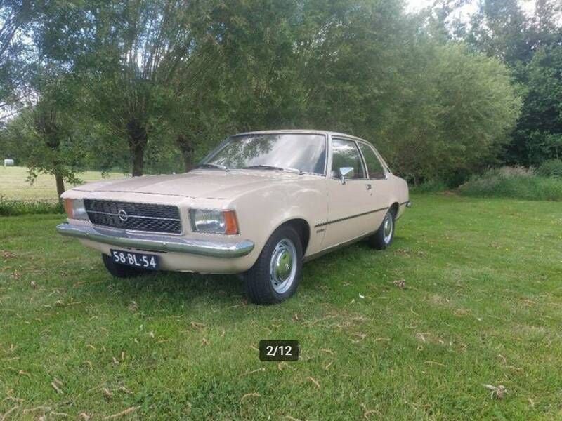 Beige Utilisé 1974 Opel Rekord Berline | 5 100 € - Image 1/4