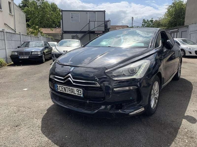 Occasion Citroën DS5 Business Class 117 ch (86 kW) 2014 Bleu Citadine