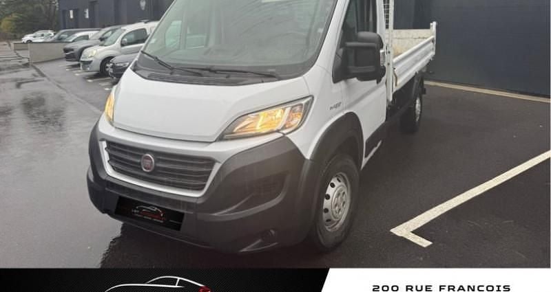 Blanc Utilisé 2019 Fiat Ducato Van | 16 990 € (Prix juste) - Image 1/4