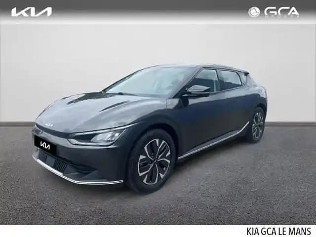 Gris Occasion 2022 Kia EV6 Active SUV | 27 490 € (Prix juste) - Image 1/4