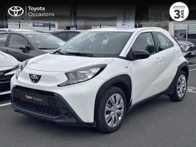 Blanc Utilisé 2023 Toyota Aygo X SUV | 13 980 € - Image 1/4