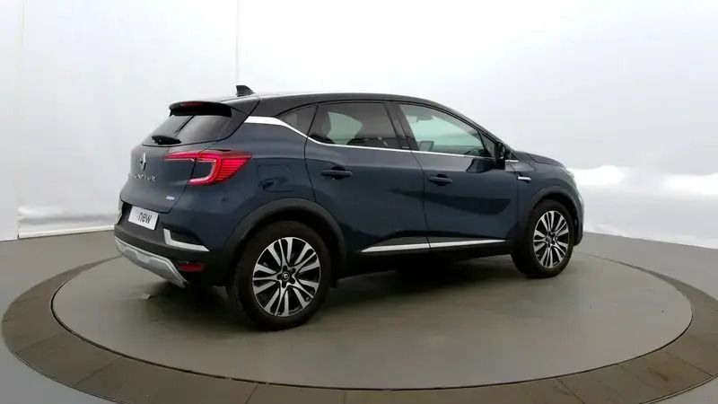 Image 2/4