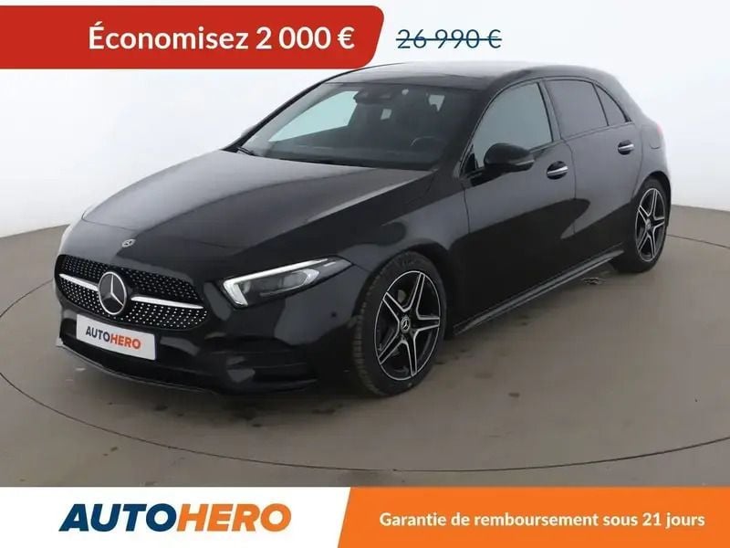 Noir Utilisé 2019 Mercedes A200 AMG line Berline | 24 990 € (Prix juste) - Image 1/2