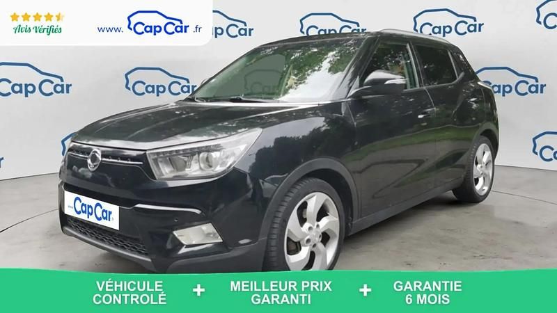 Noir Utilisé 2016 Ssangyong Tivoli SUV | 9 270 € - Image 1/4