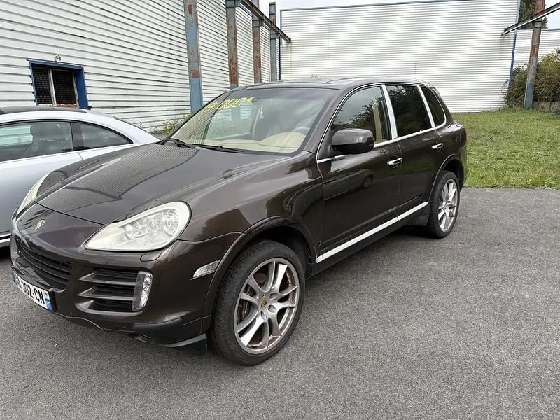 Utilisé 2009 Porsche Cayenne SUV | 17 500 € - Image 1/4