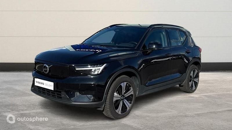 Noir Utilisé 2022 Volvo XC40 Plus SUV | 30 499 € (Prix juste) - Image 1/4