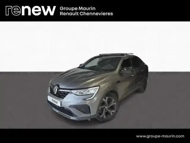 Gris métallique Utilisé 2022 Renault Arkana RS Line SUV | 22 999 € (Prix cher) - Image 1/4