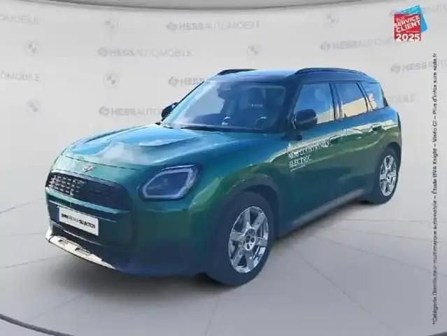 British racing green iv Occasion 2025 Mini Countryman Classic SUV | 46 999 € (Prix cher) - Image 1/4