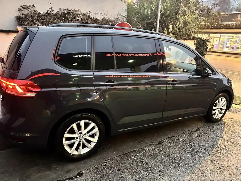 Occasion 2016 VW Touran Comfortline Monospace | 12 500 € (Prix juste) - Image 1/4