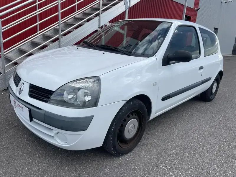 Blanc Utilisé 2005 Renault Clio II Citadine | 1 900 € - Image 1/4