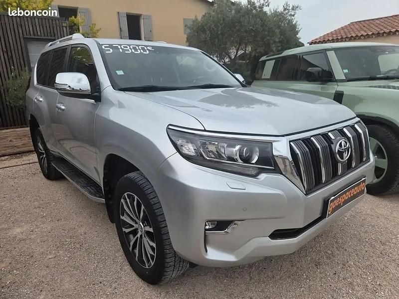 Gris Utilisé 2018 Toyota Land Cruiser SUV | 57 900 € - Image 1/4