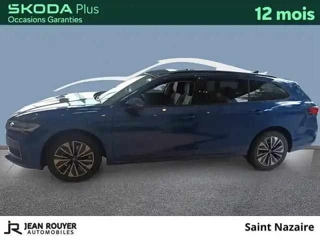 Occasion Skoda Superb 150 ch (110 kW) 2025 Bleu cobalt Break