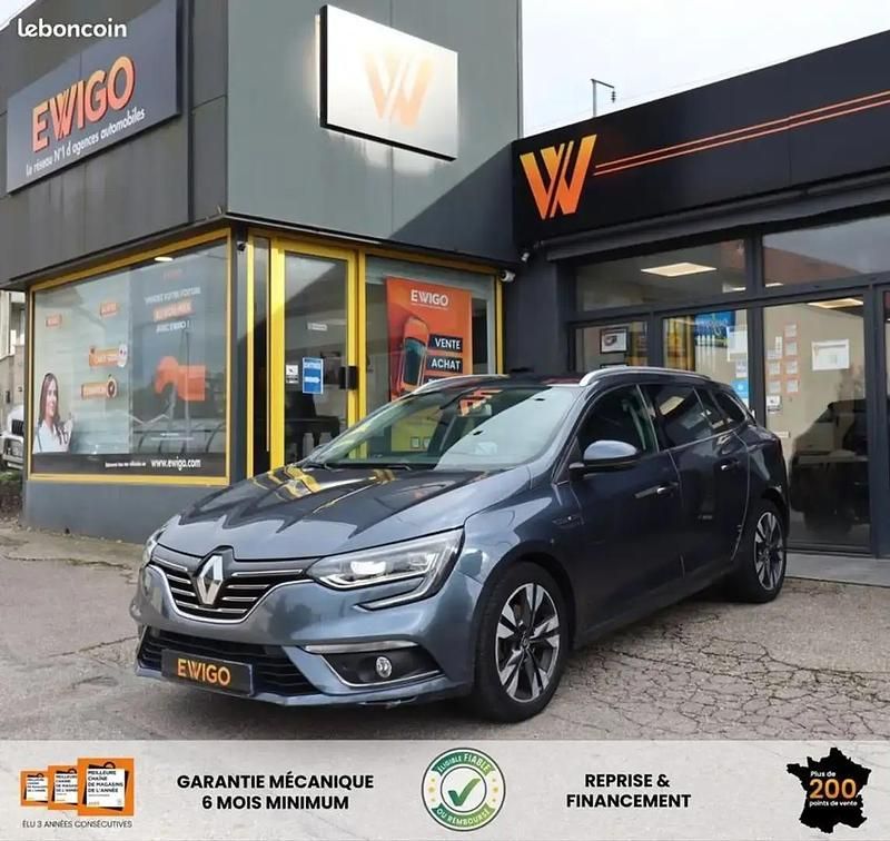 Gris Utilisé 2019 Renault Mégane GrandTour Intens Break | 16 989 € (Prix assez cher) - Image 1/4