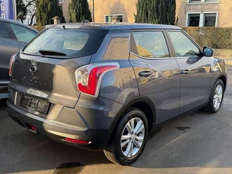 Occasion Ssangyong (KGM) Tivoli 128 ch (94 kW) 2016 Gris SUV