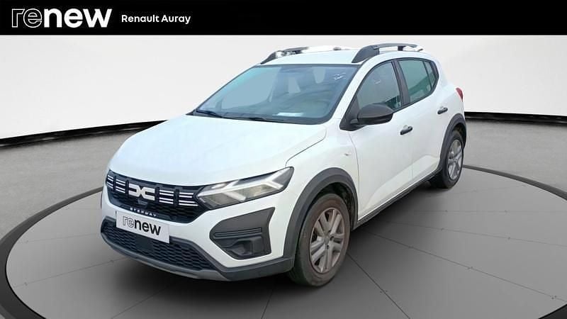 Blanc Occasion 2023 Dacia Sandero Essentiel Citadine | 13 770 € (Prix juste) - Image 1/4