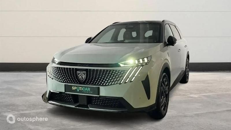 Blanc Nouvelle 2025 Peugeot 5008 GT Monospace | 38 999 € (Prix juste) - Image 1/4