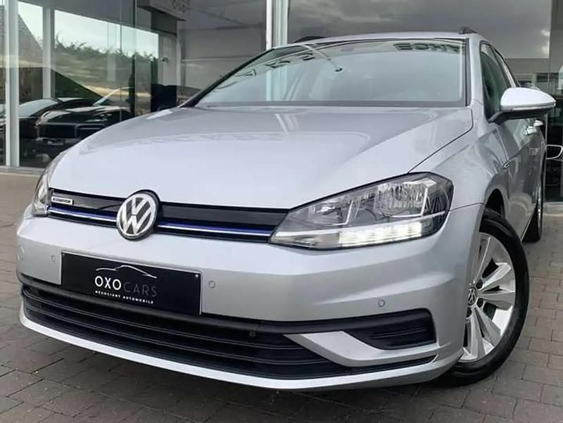 Gris Occasion 2021 VW Golf VIII Break | 14 900 € - Image 1/4