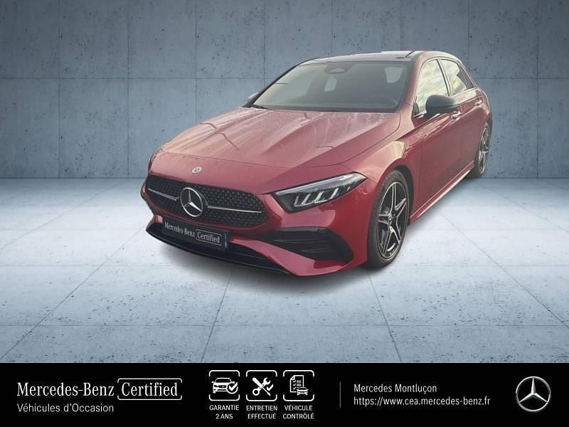 Noir Occasion 2025 Mercedes A200 AMG line Berline | 37 400 € (Prix juste) - Image 1/4