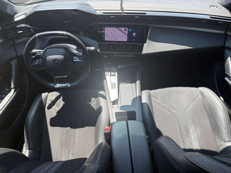 Image 4/4