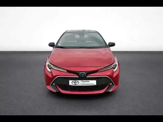 Occasion Toyota Corolla 2019 Rouge intense métallisé biton Berline
