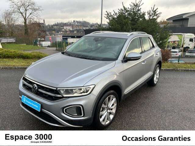 Gris Utilisé 2024 VW T-Roc Style SUV | 28 970 € (Bon prix) - Image 1/4
