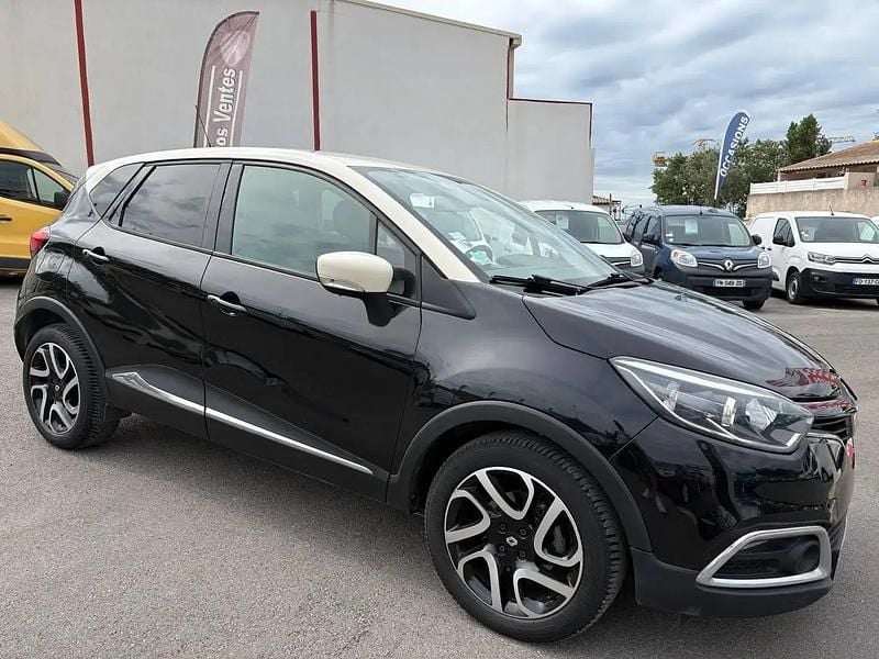 Noir Utilisé 2015 Renault Captur Intens SUV | 10 800 € (Prix juste) - Image 1/4