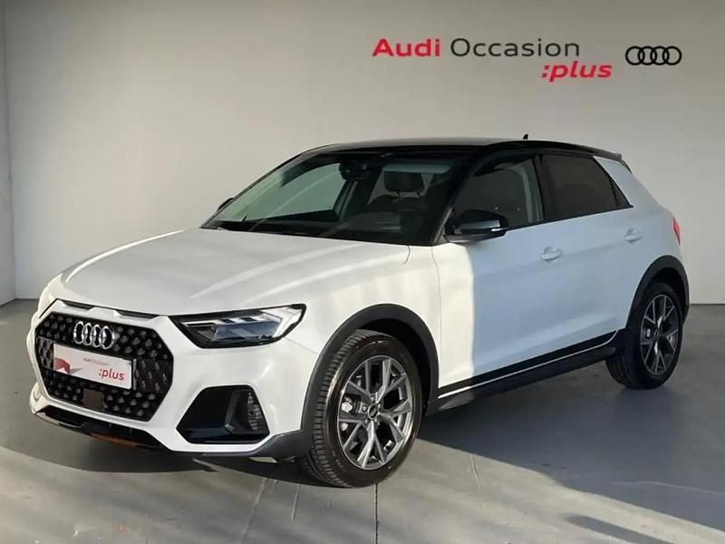 Blanc glacier métallisé Utilisé 2022 Audi A1 Design Citadine | 27 990 € (Prix juste) - Image 1/4