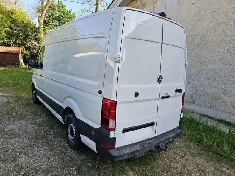 Image 2/4
